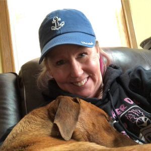 Meet your Posher, Naomi